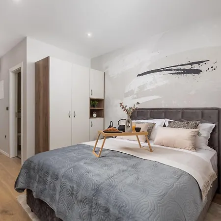 Апартаменты R&g Vibes *