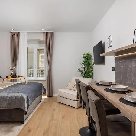 R&g Vibes Apartment